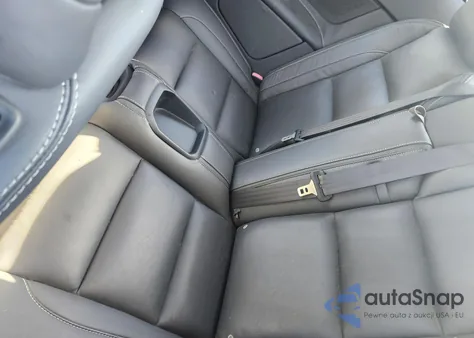 2012 Volvo C70 T5/T5 Platinum/T5 Premier Plus z USA, uszkodzony, nr VIN YV1672MC0CJ127281